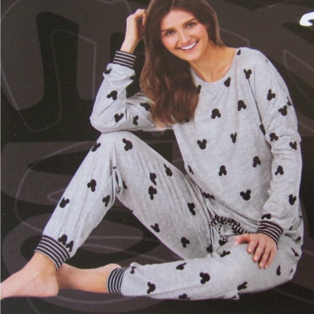 Disney Women’s size medium Mickey Mouse 2 piece pajama lounge jogger bottoms